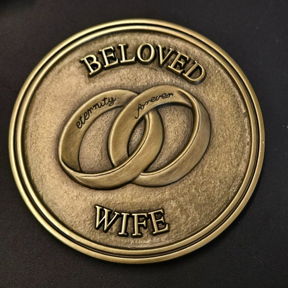 New Batesville Casket LifeStories Display Funeral Medallion Magnet Wife Brass